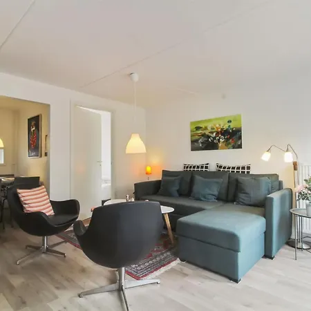 Lägenhet Herward - 2-3km From The Sea By Interhome